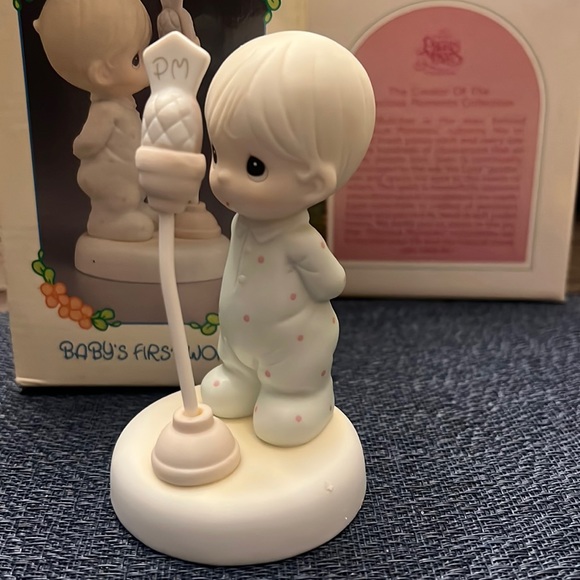 Precious moments collection figurine. Babies first words. - Picture 1 of 6